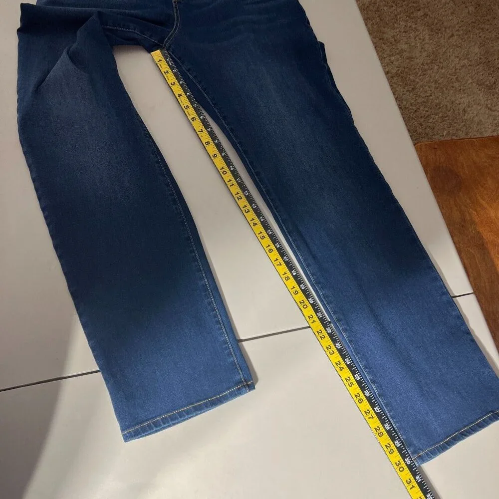Betabrand Jeans Women Large Blue Denim Signature Mid-Rise Bootcut Pull On Pocket